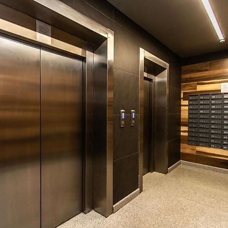 Sky House Premium Apartment In City Center Chisinau Exterior foto