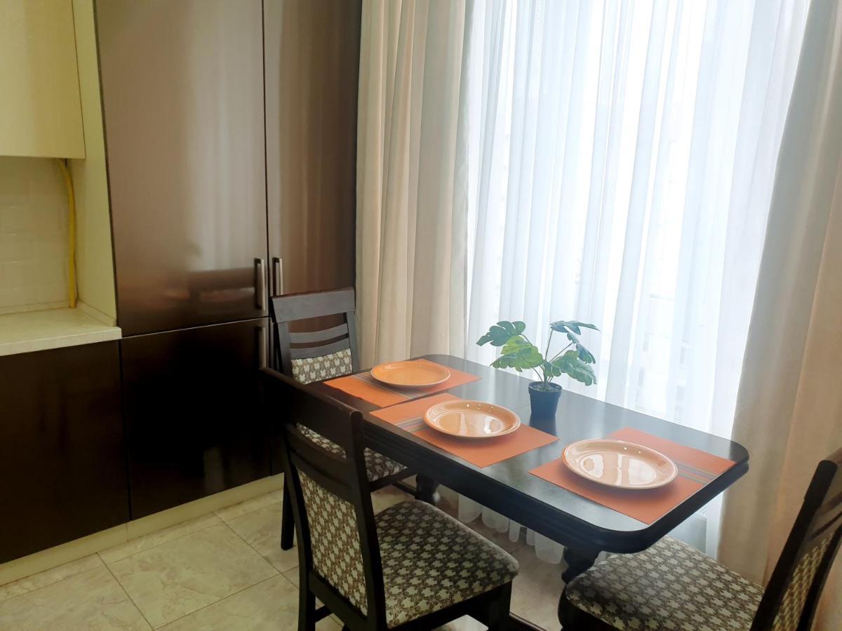 Sky House Premium Apartment In City Center Chisinau Exterior foto